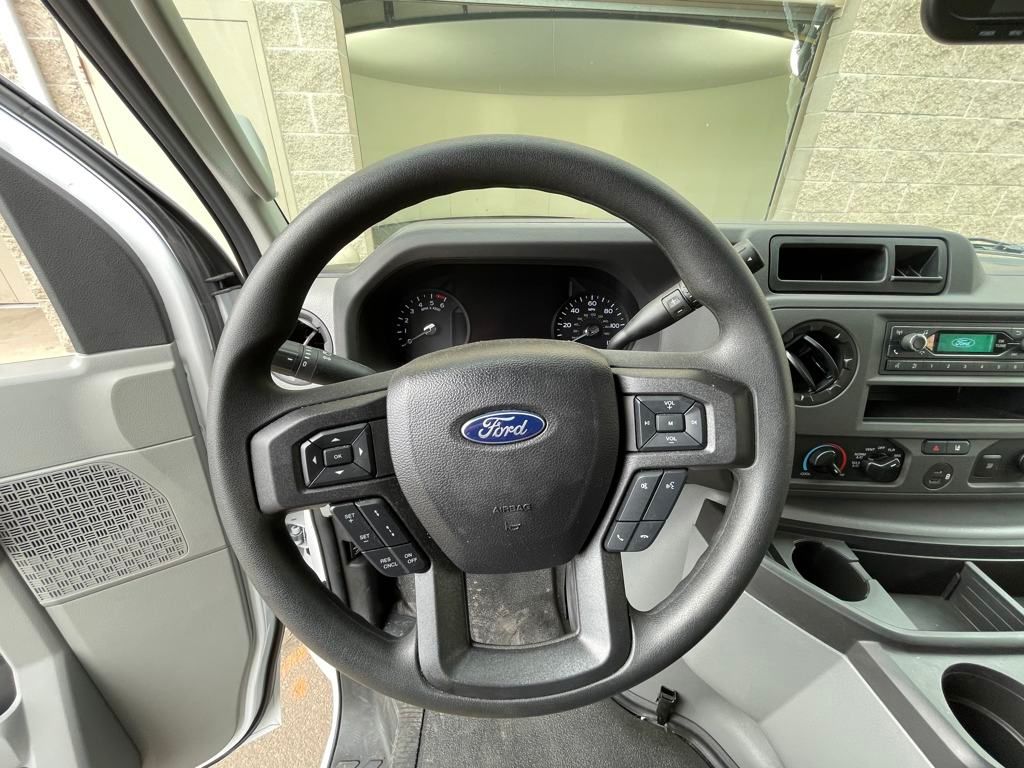 2024 Ford E-Series Cutaway Base - Photo 16