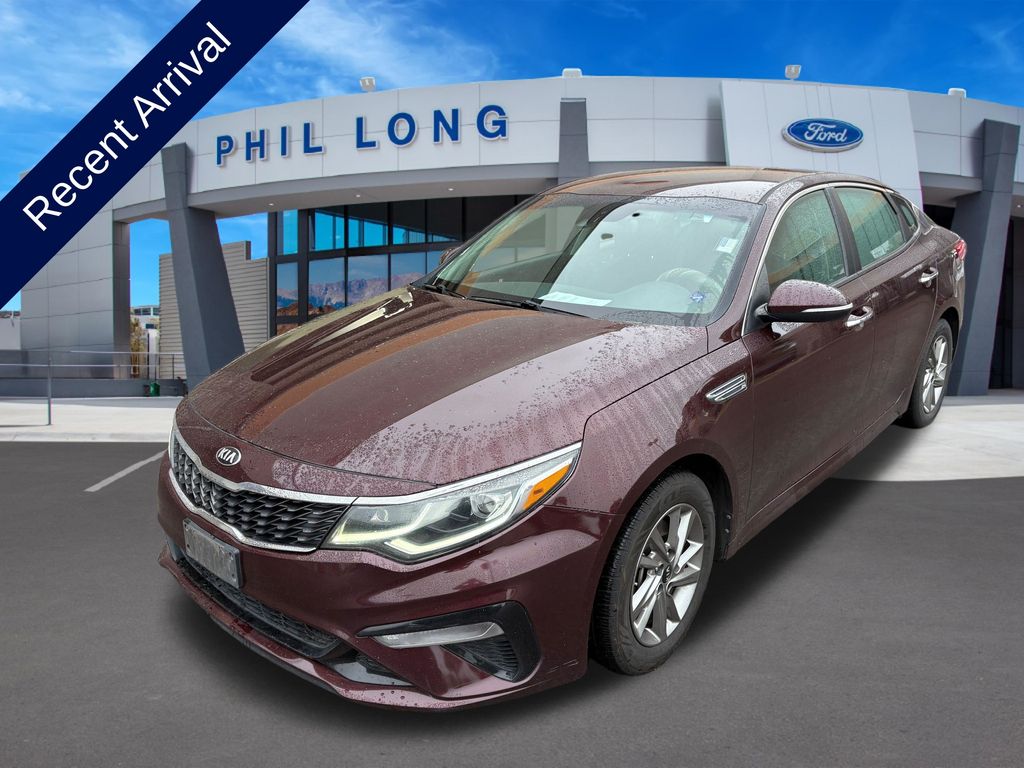 2019 Kia Optima LX AT's photo