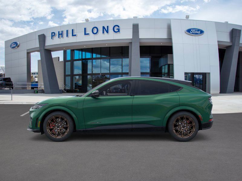 2025 Ford Mustang Mach-E GT photo 3