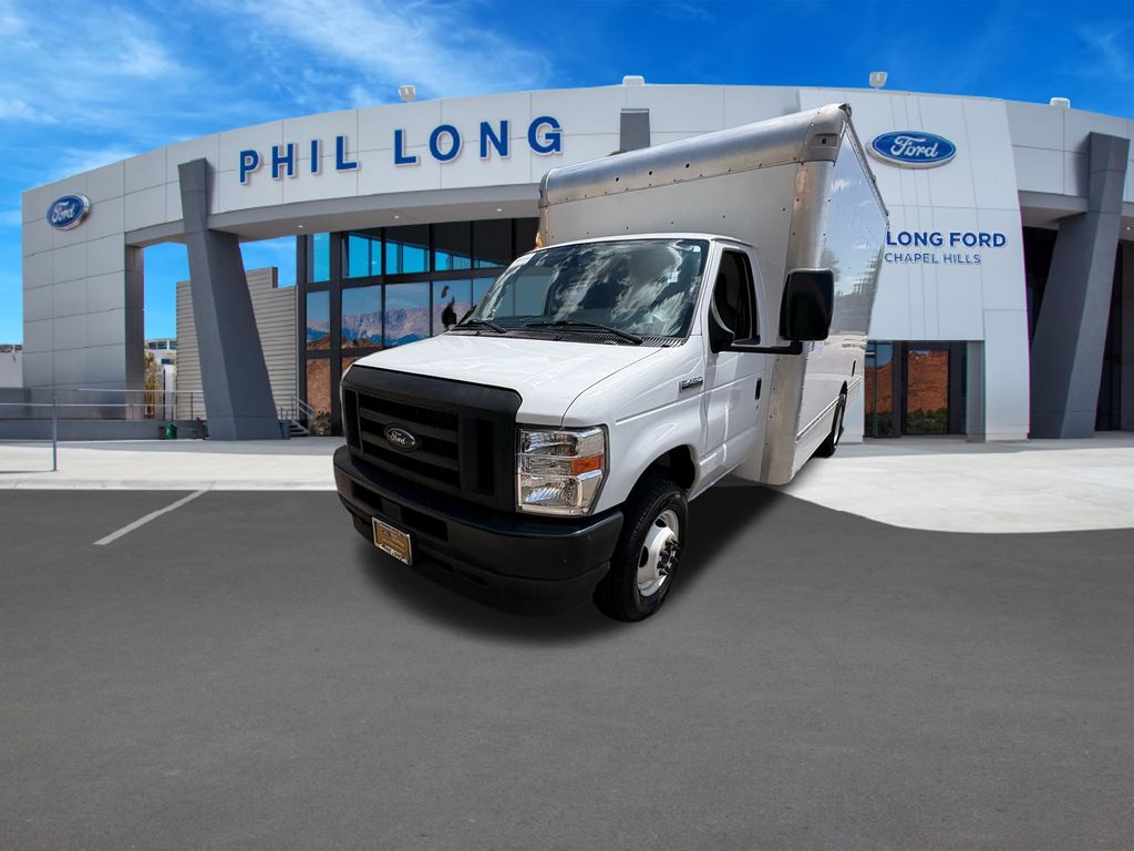 2023 Ford E-Series Cutaway