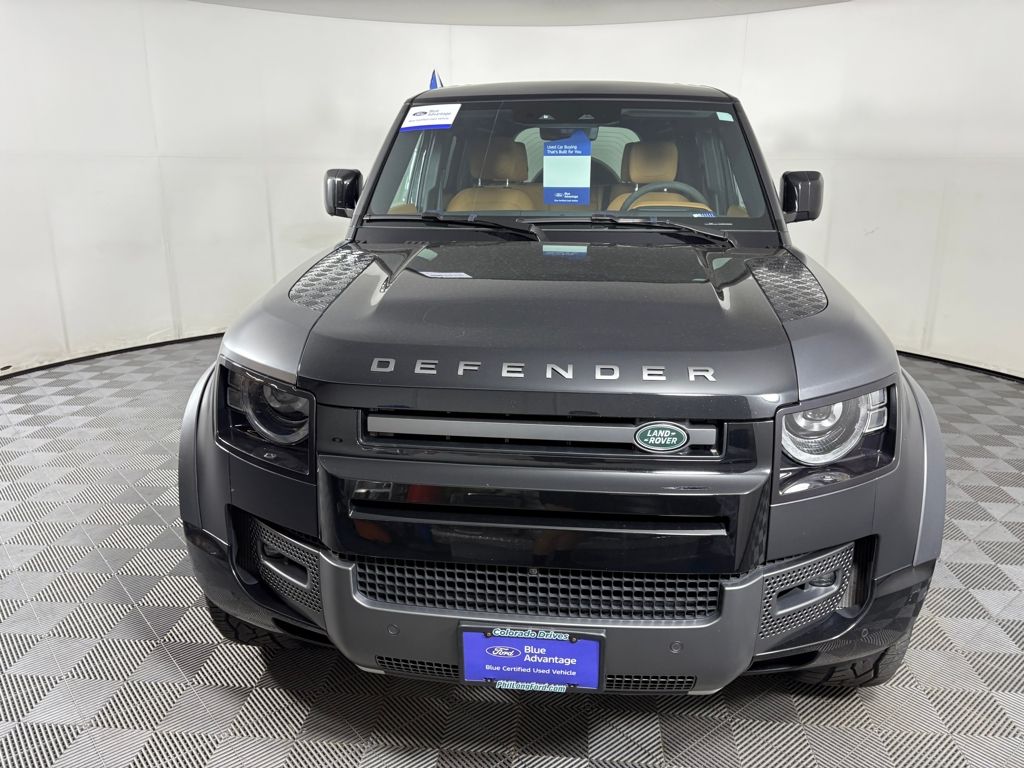 2023 Land Rover Defender 110 V8 photo 2