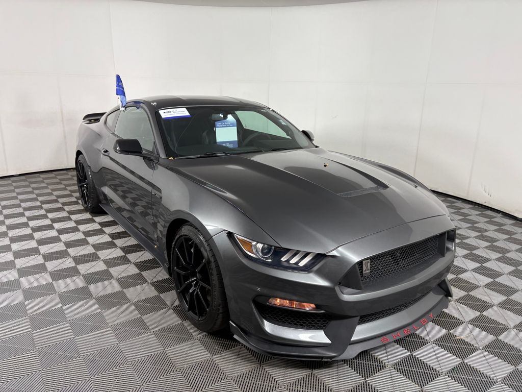 2017 Ford Mustang Shelby GT350's photo