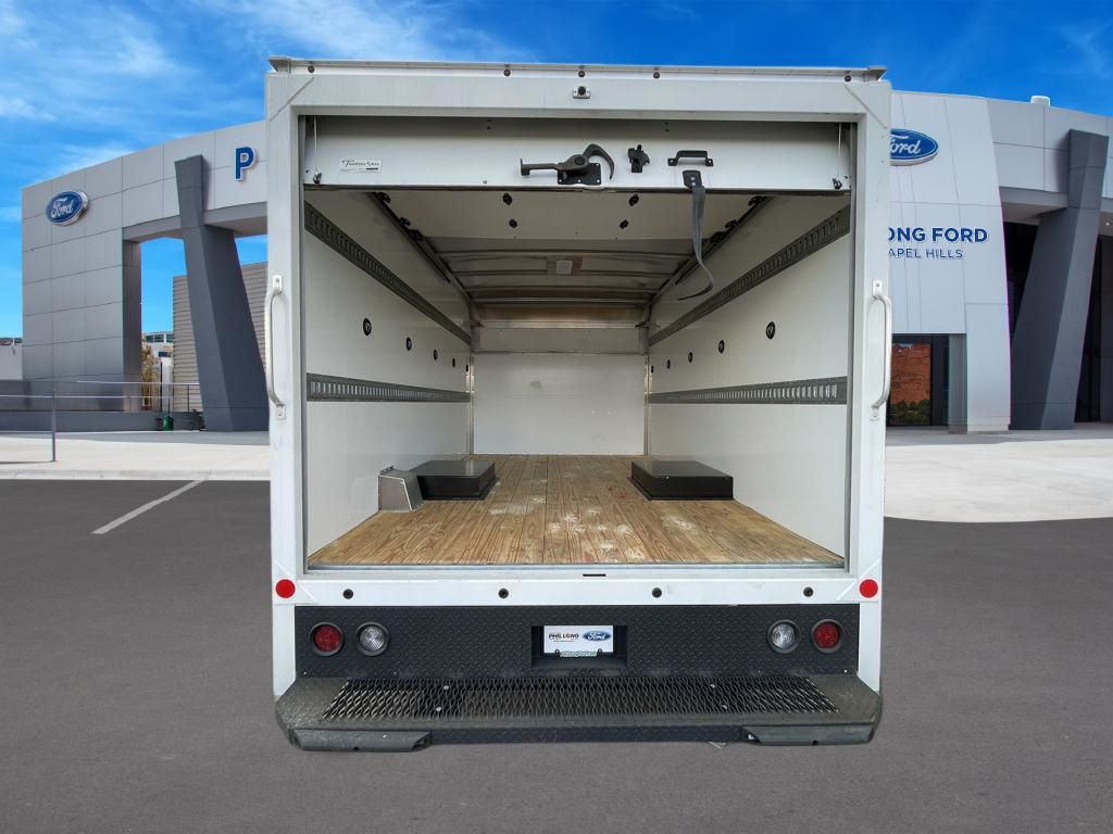 2024 Ford E-Series Cutaway Base - Photo 29