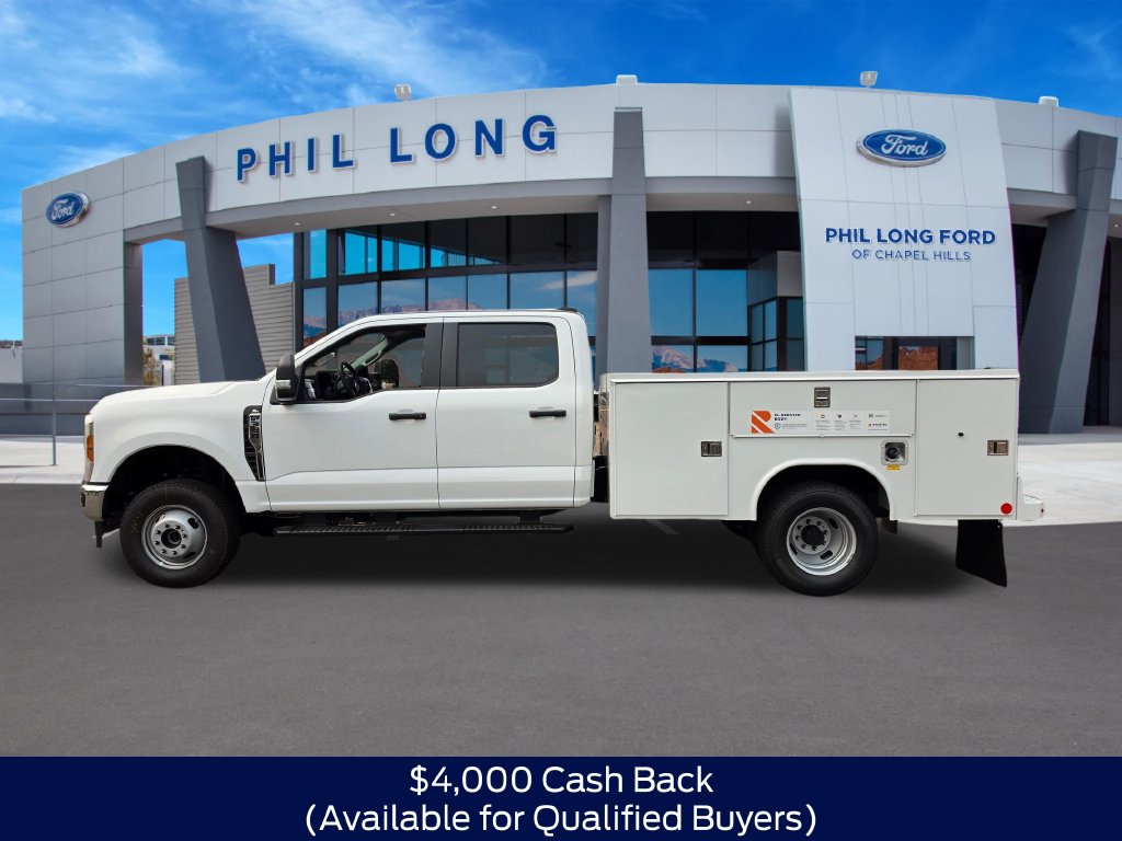 2026 Ford F-350 Super Duty Chassis Cab