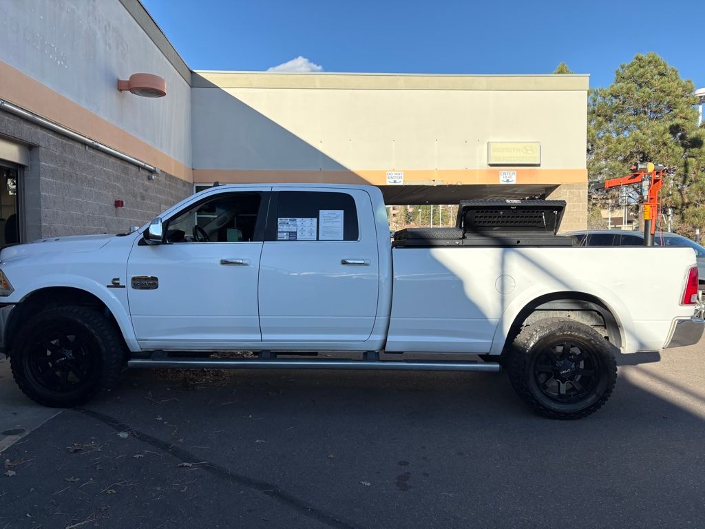 2018 Ram 3500 Laramie Longhorn photo 4