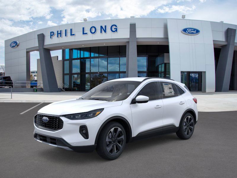 2025 Ford Escape Platinum's photo