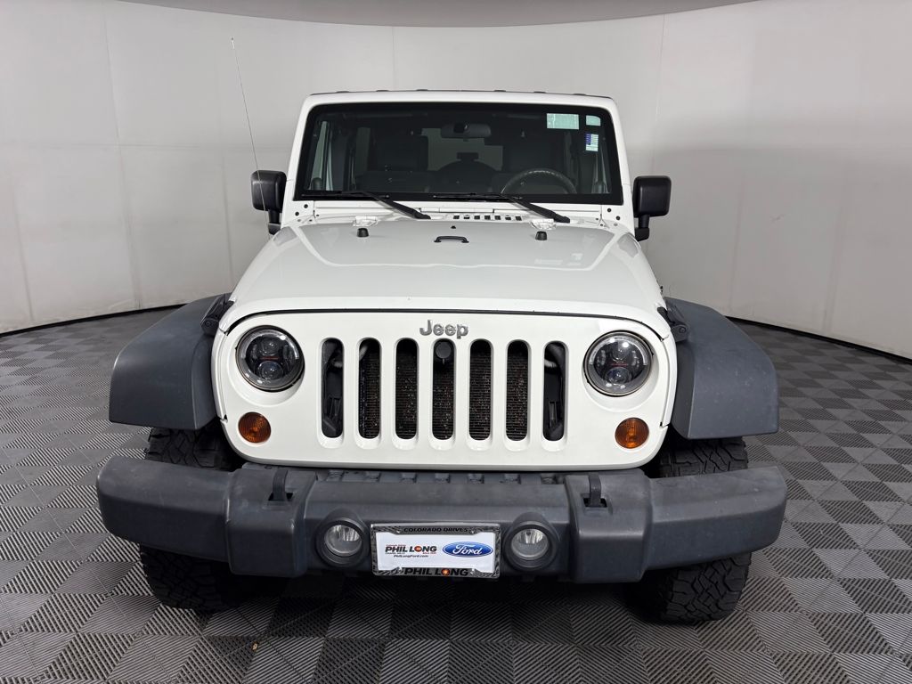2009 Jeep Wrangler Unlimited Rubicon photo 2