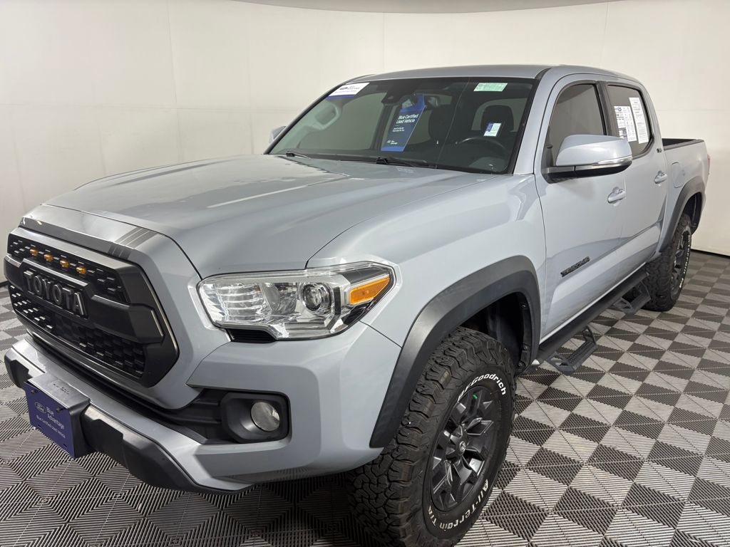 2021 Toyota Tacoma SR5 V6 photo 3