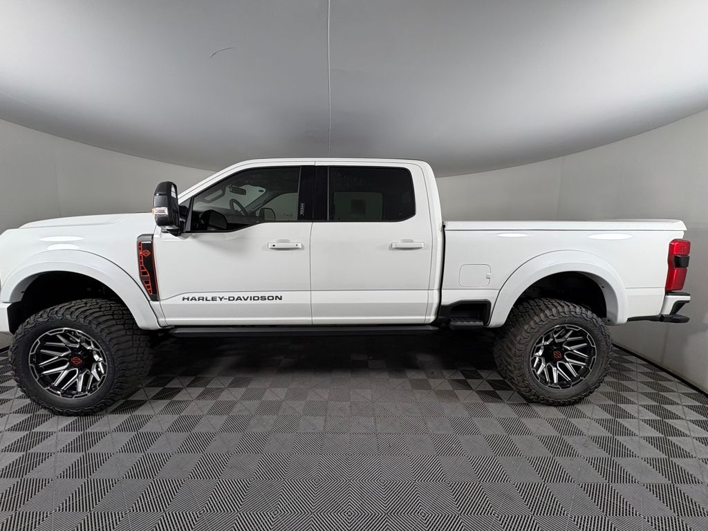 2026 Ford F-250 photo 3