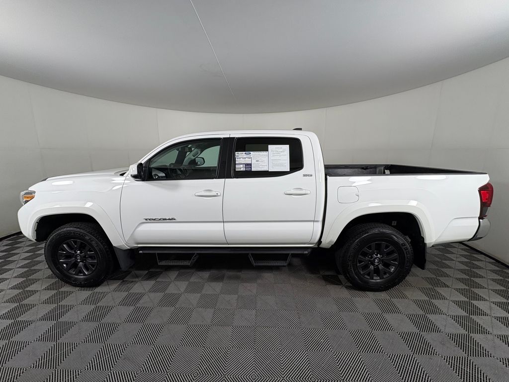 2021 Toyota Tacoma SR5 V6 photo 4