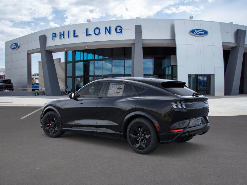 2025 Ford Mustang Mach-E GT photo 3