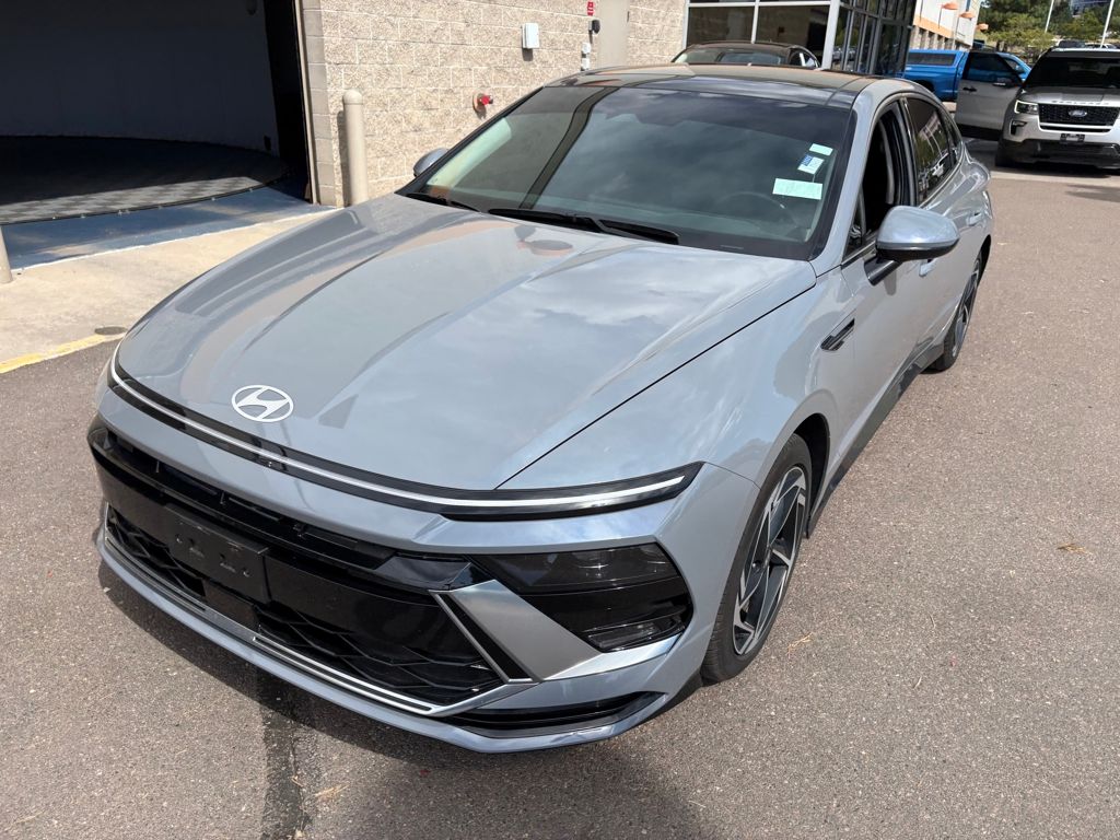 2024 Hyundai Sonata SEL Convenience photo 3