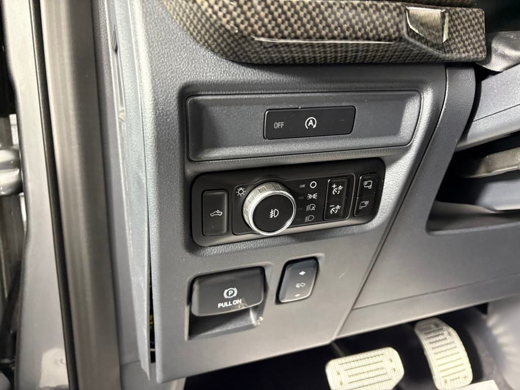 2025 Ford F-150 Lariat - Photo 18