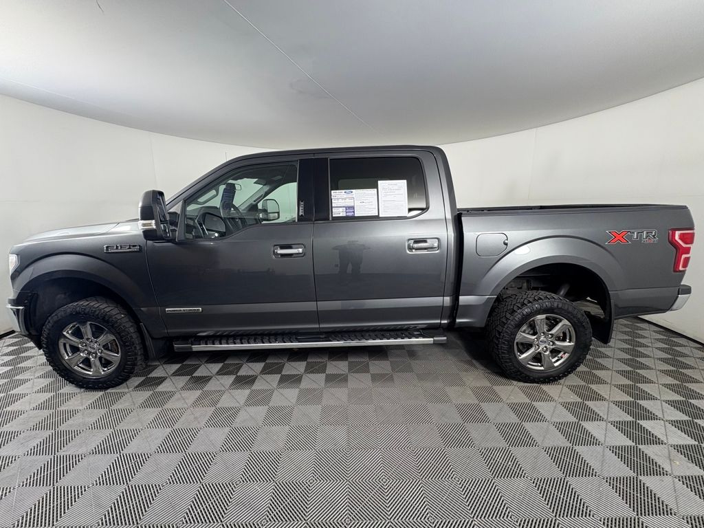 2019 Ford F-150 XLT photo 4