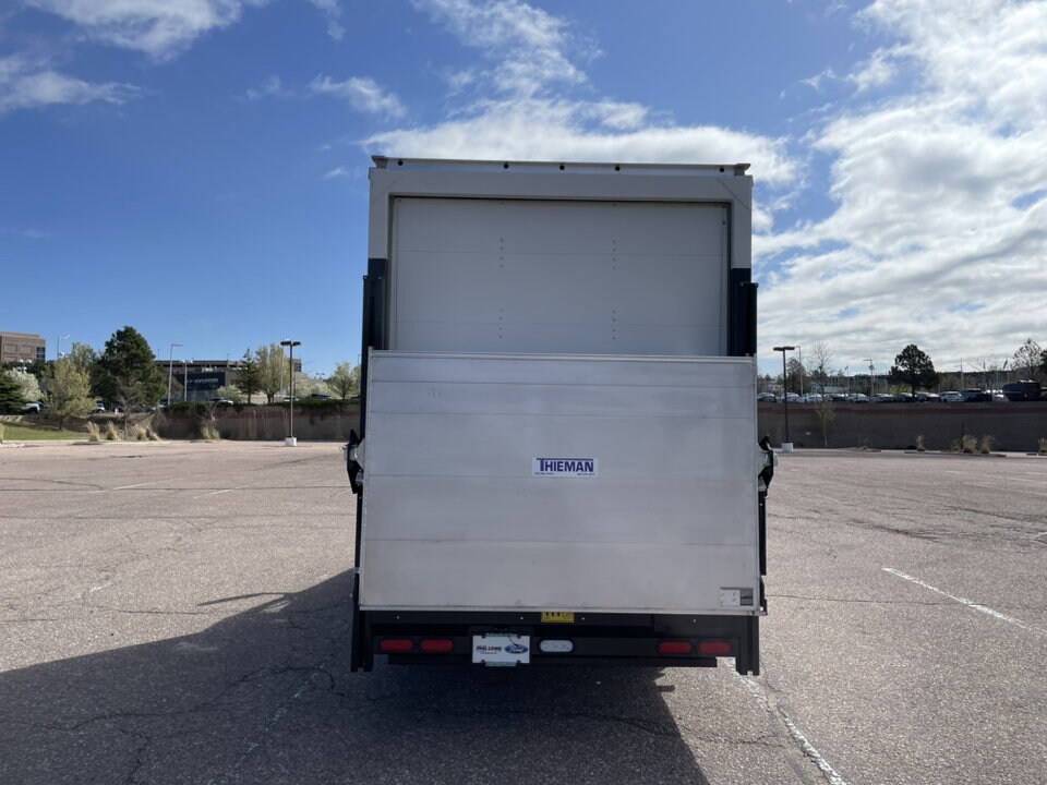 2023 Ford E-350 photo 4