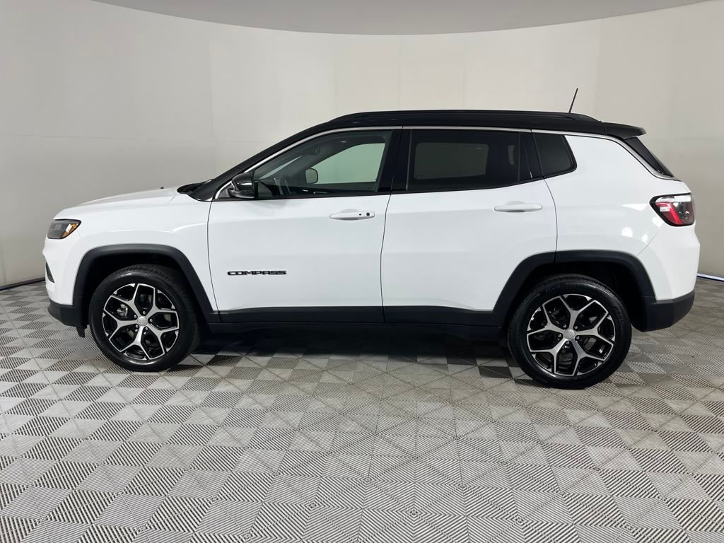 2024 Jeep Compass Limited photo 4