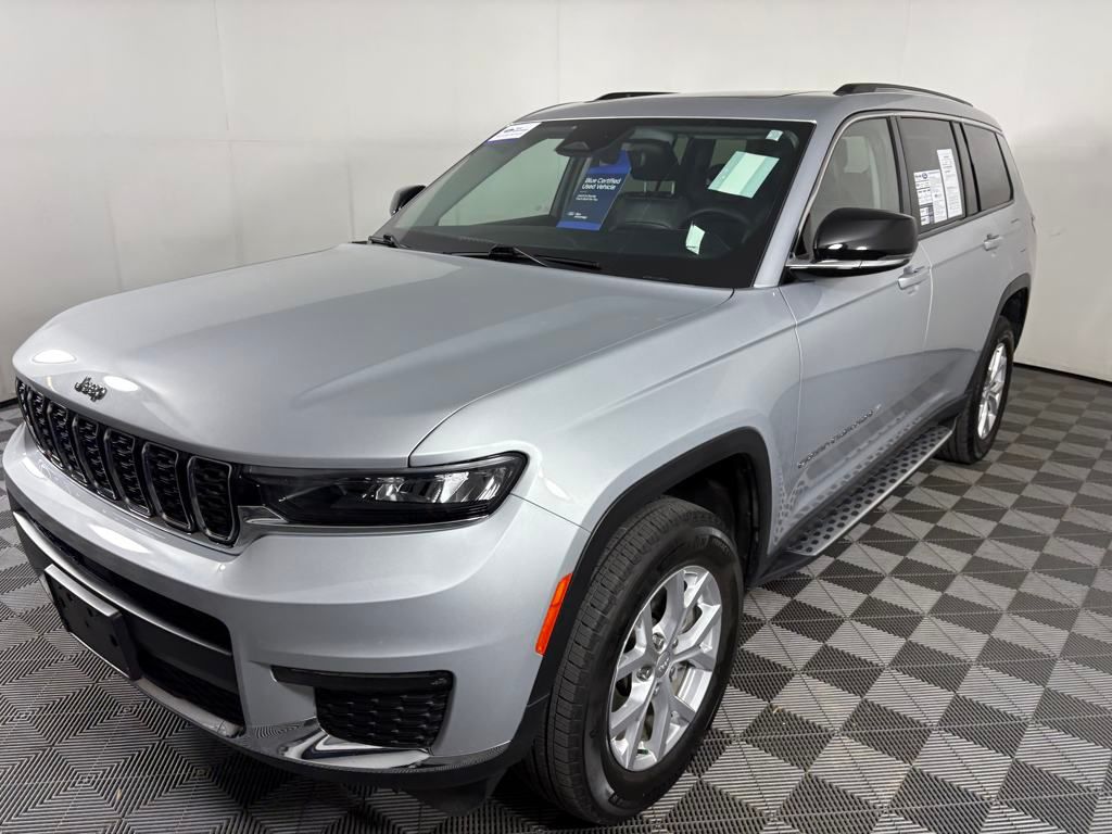 2023 Jeep Grand Cherokee Limited photo 2