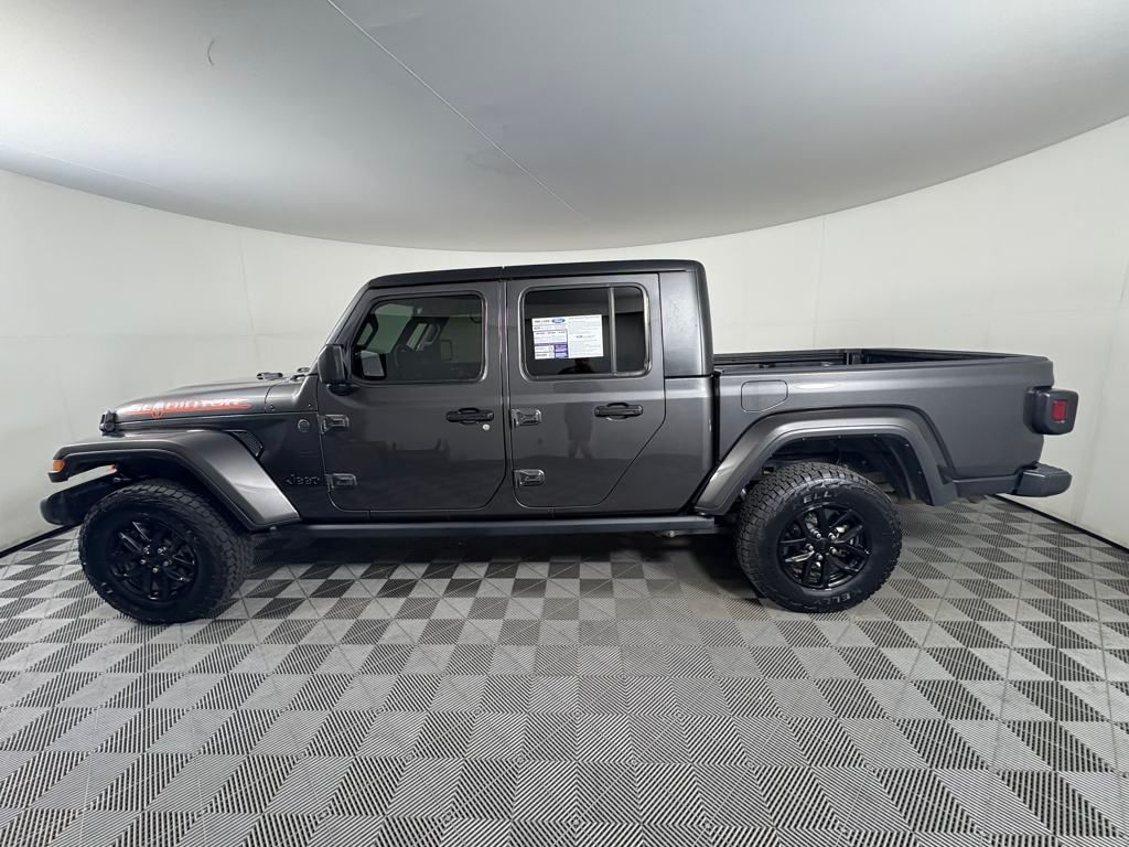 2022 Jeep Gladiator Sport Altitude photo 4