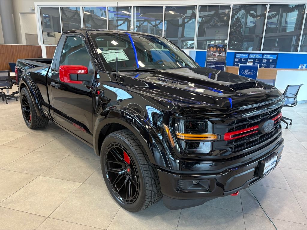 2025 Ford F-150 XL's photo