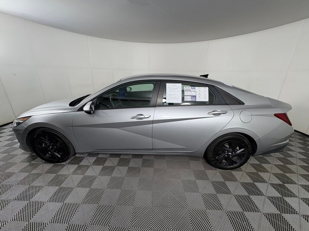 Certified 2021 Hyundai Elantra SEL Sedan