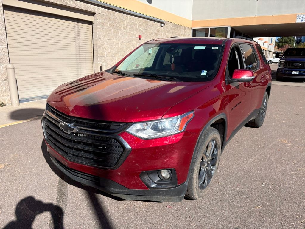 2021 Chevrolet Traverse RS photo 2