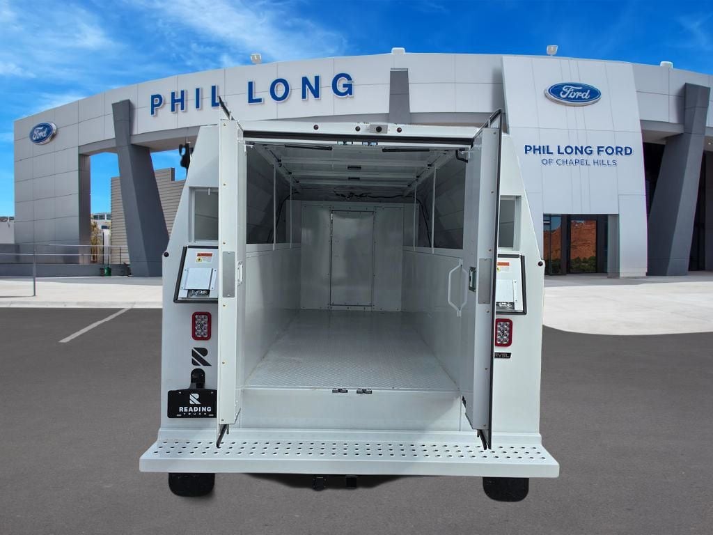 2026 Ford E-Series Cutaway Base - Photo 7