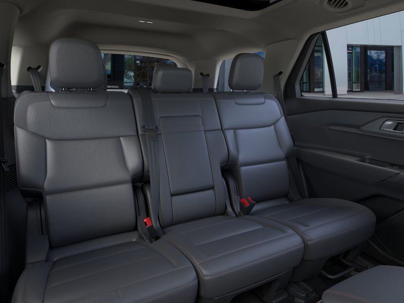 2026 Ford Explorer photo 2