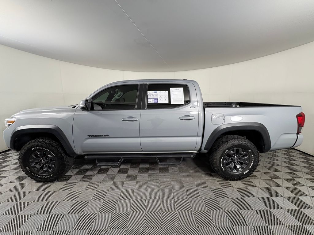 2021 Toyota Tacoma SR5 V6 photo 4