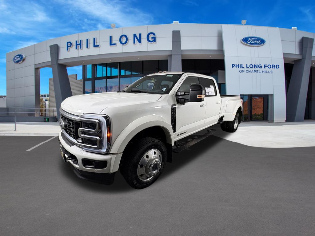 2026 Ford F-450 Platinum 4x4 Crew Cab 8' Box DRW's photo