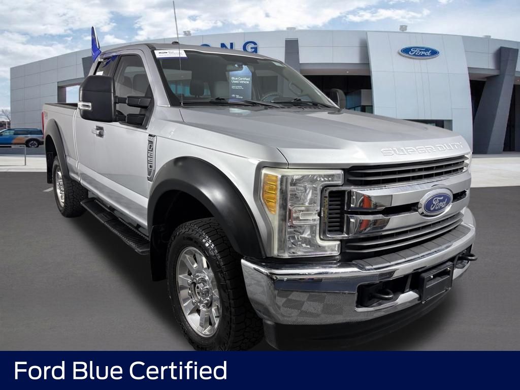 2017 Ford F-250 Super Duty XLT