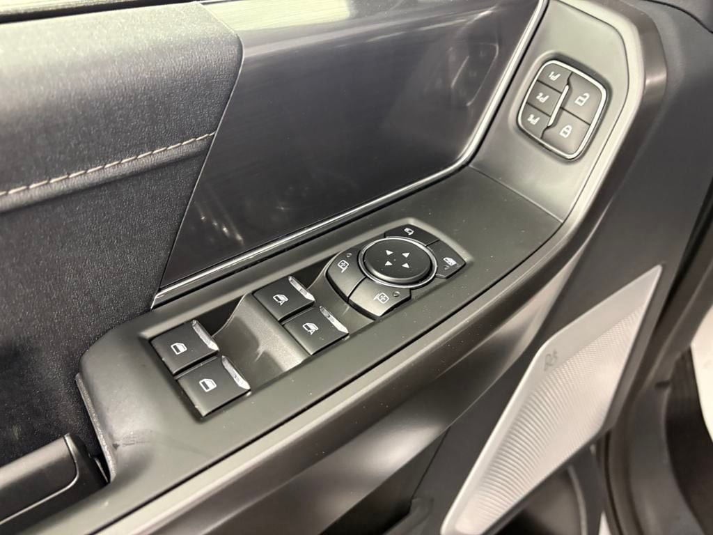 2025 Ford F-150 Lariat - Photo 17