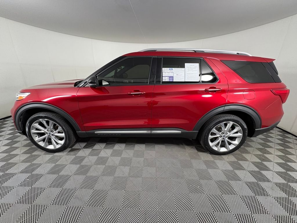 2021 Ford Explorer Platinum photo 4