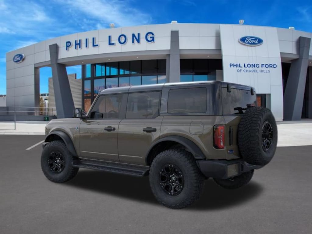 New 2026 Ford Bronco Outer Banks SUV