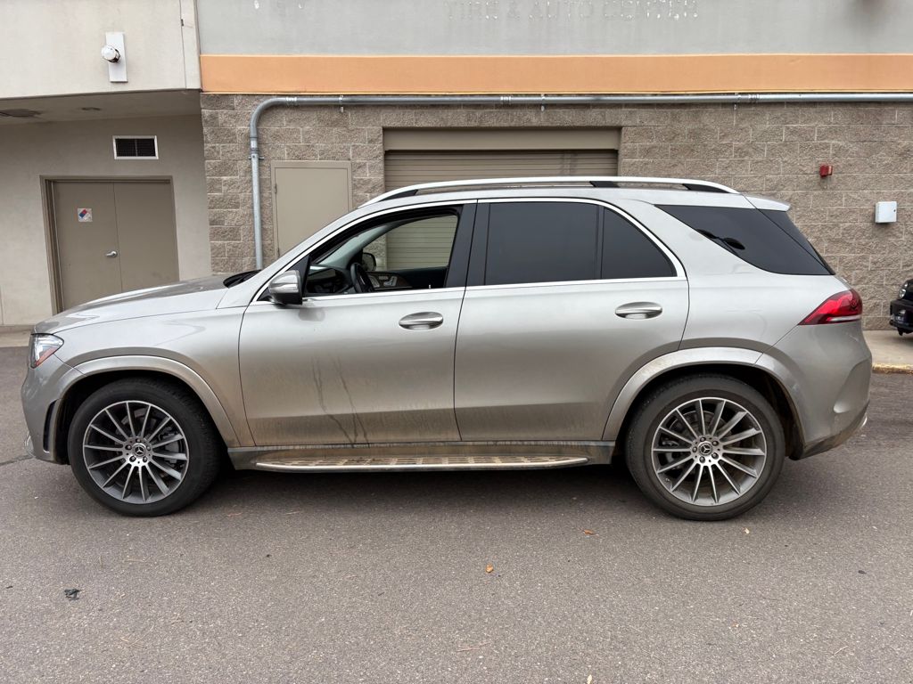 2023 Mercedes Benz GLE 350 4MATIC photo 2