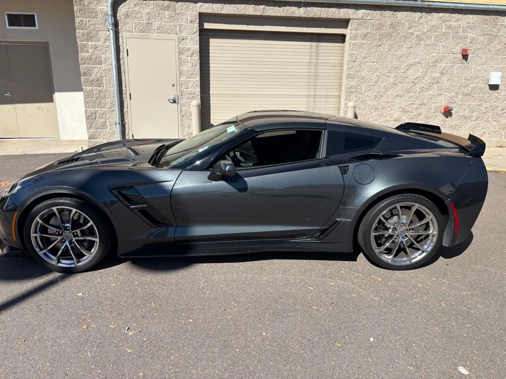 2017 Chevrolet Corvette Grand Sport Coupe photo 4