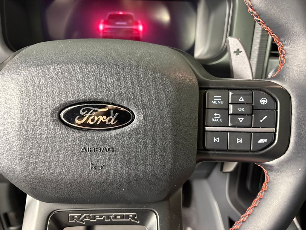 2025 Ford F-150 Raptor - Photo 26