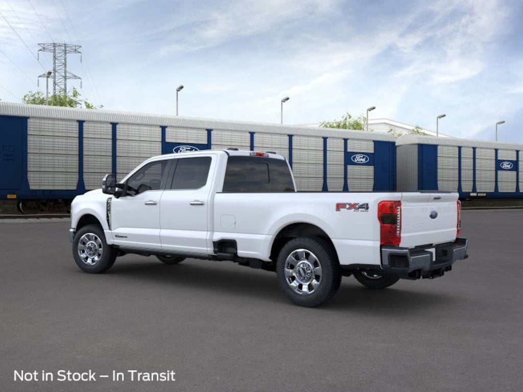 New 2025 Ford F-350SD Lariat Truck Crew Cab