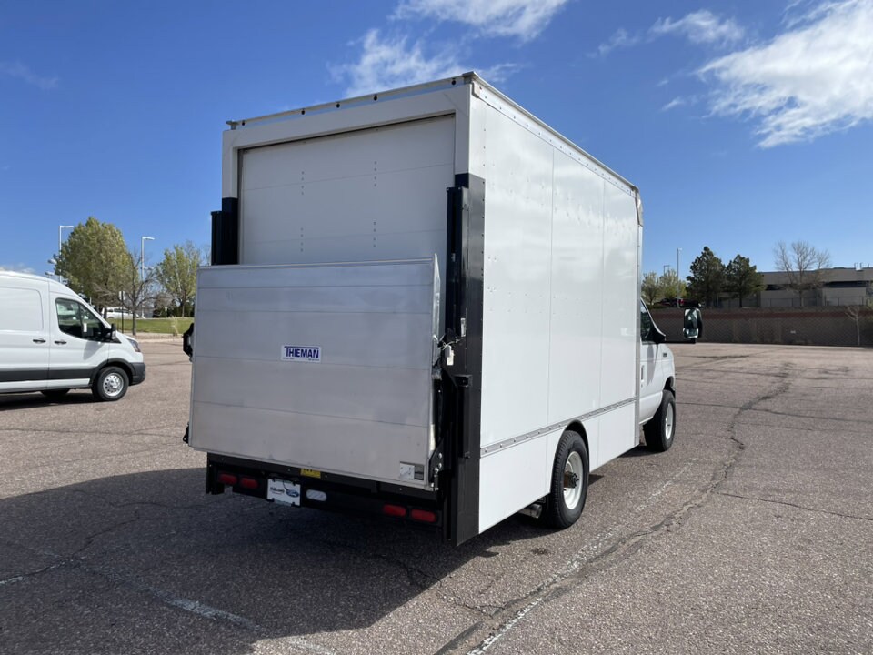 2023 Ford E-350 photo 3