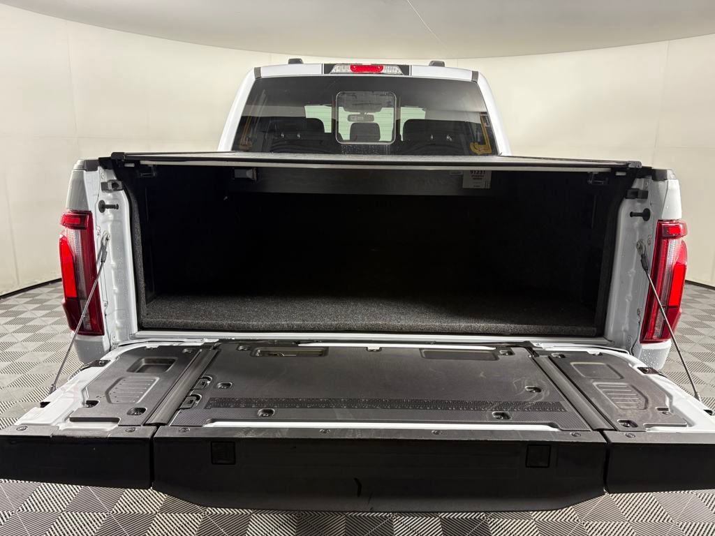 2025 Ford F-150 Lariat - Photo 37
