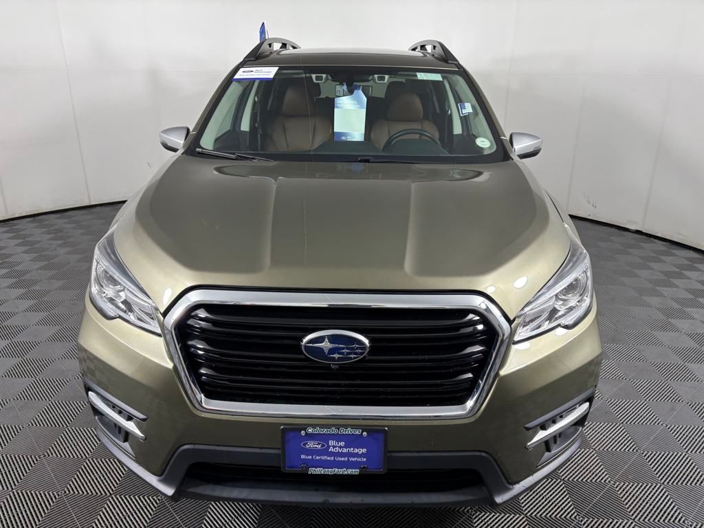 2022 Subaru Ascent Touring photo 2