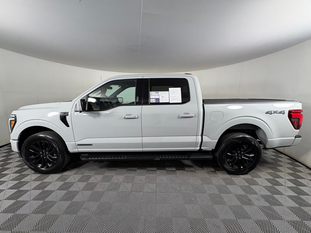 2024 Ford F-150 Lariat photo 2