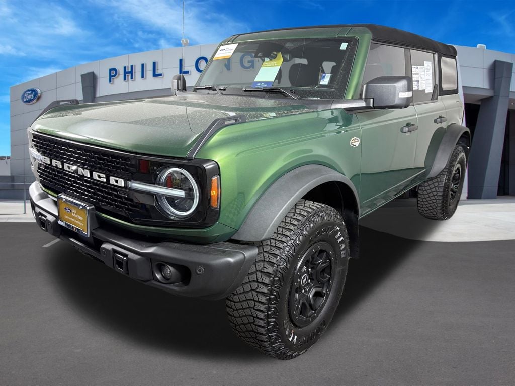 2023 Ford Bronco Wildtrak 4x4's photo