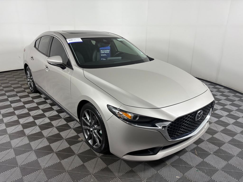 2023 Mazda Mazda3 Preferred's photo