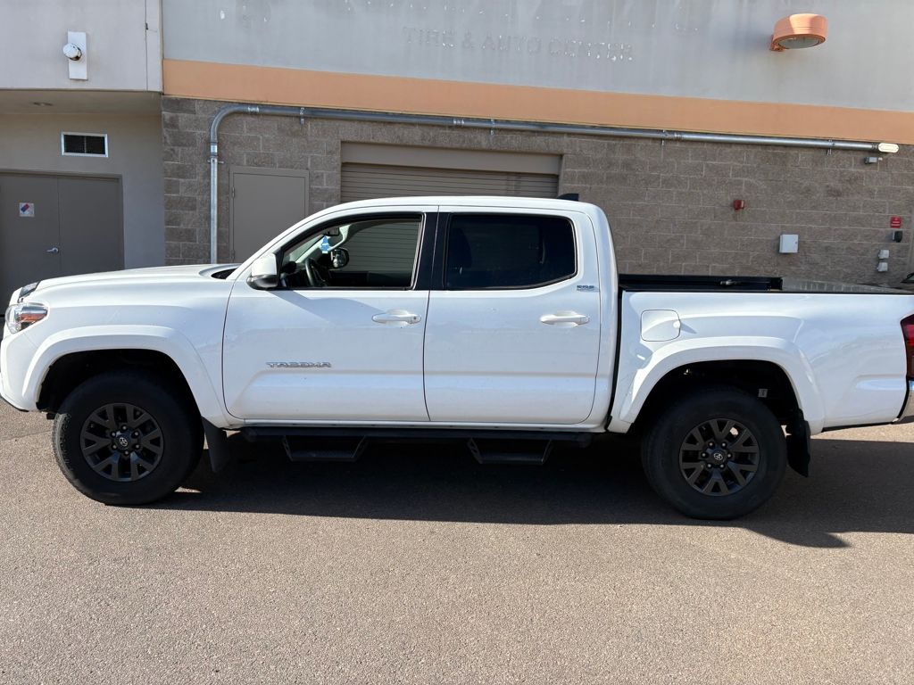 2021 Toyota Tacoma SR5 V6 photo 4