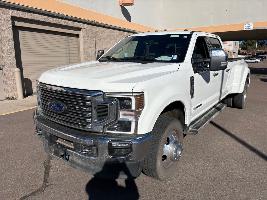 2022 Ford F-350 Lariat photo 3