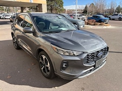 2023 Ford Escape ST-Line Select SUV