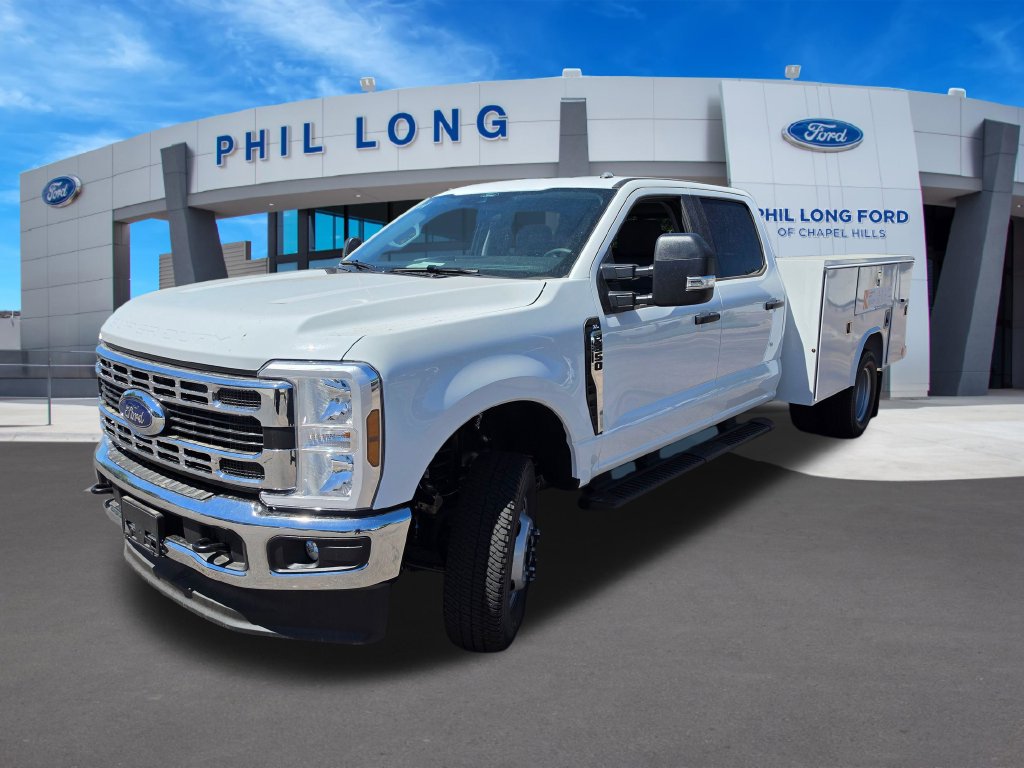 New 2026 Ford F-350SD XL DRW Truck Crew Cab