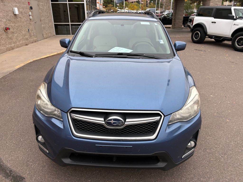 2017 Subaru Crosstrek 2.0i Premium photo 2