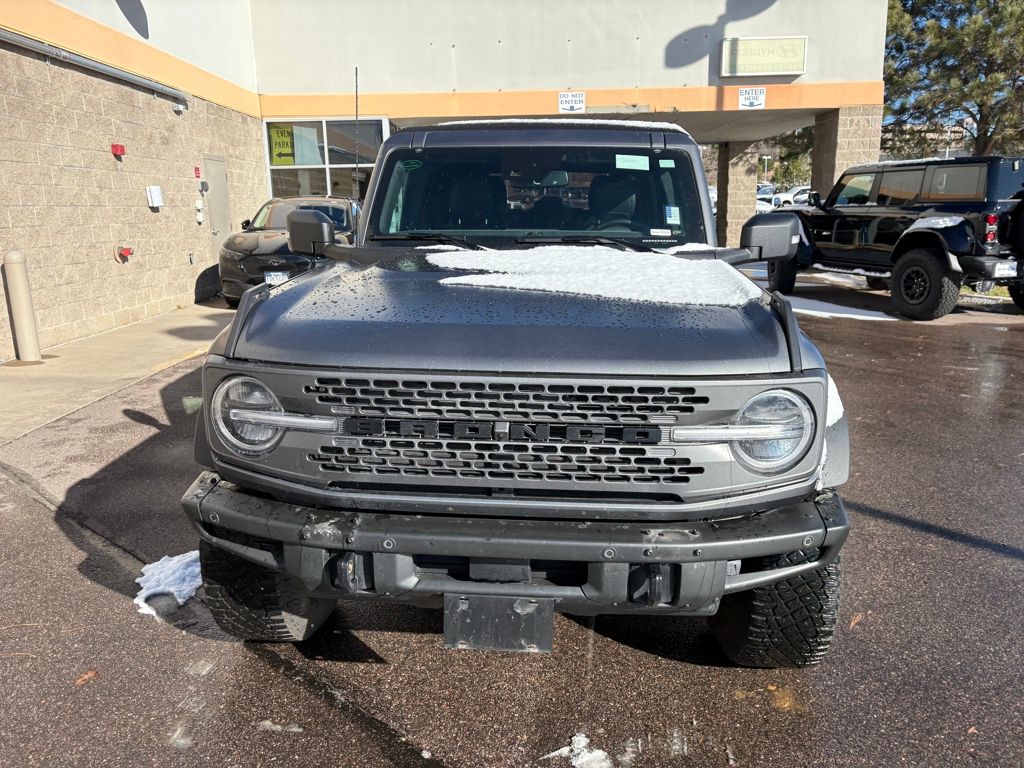 2022 Ford Bronco Badlands photo 2