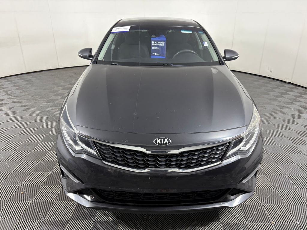 2019 Kia Optima LX photo 2